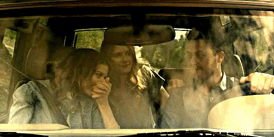 you me her, Netflix, polyamory, polyamorous, bisexual, pansexual, depepi, depepi.com, reviews