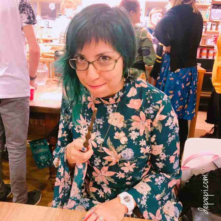 Fantastic Beasts: The Crimes of Grindelwald, Fantastic Beasts, JK Rowling, Waterstones, Brighton, depepi, depepi.com