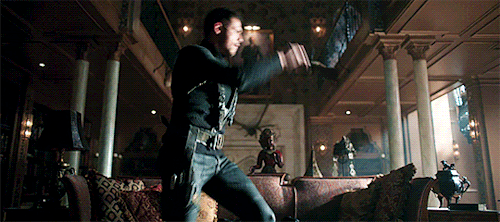 the umbrella academy, Klaus Hargreeves , Netflix, depepi, depepi.com